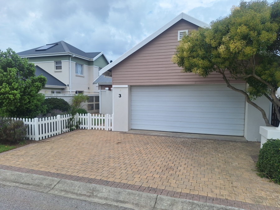 2 Bedroom Property for Sale in Fountains Estate Eastern Cape